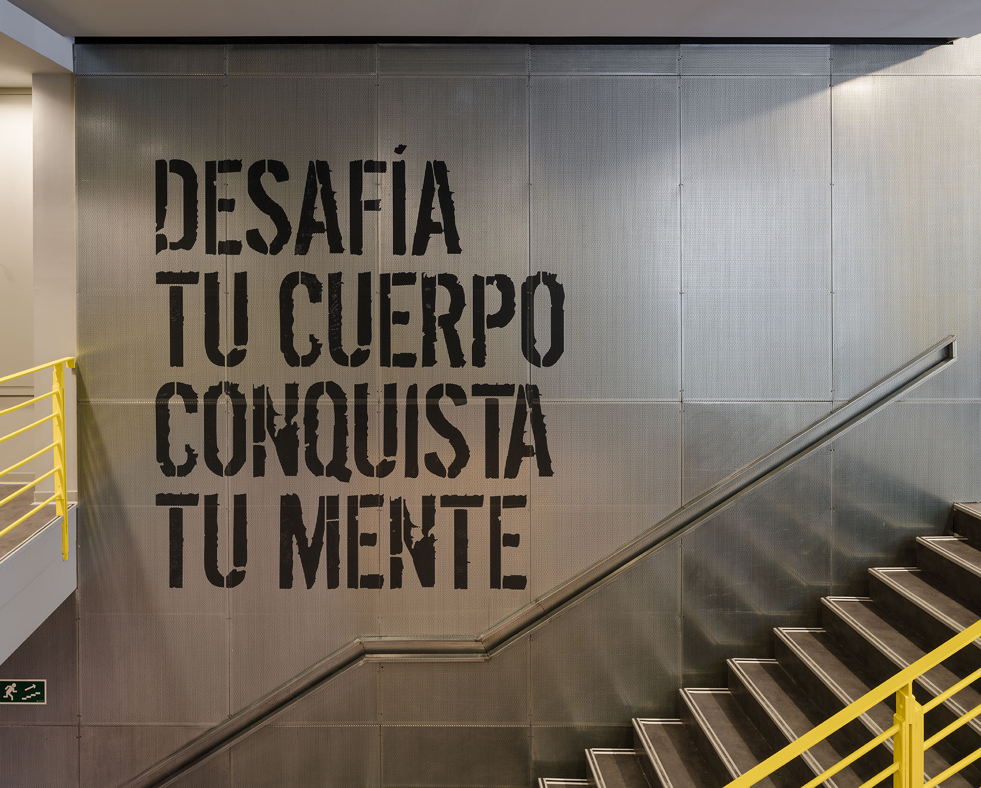 Reforma de acondicionamiento interior para Gimnasio RETO48
