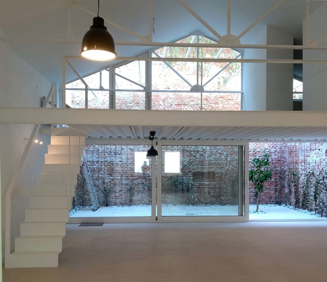 Reforma Nave loft, acondicionamiento interior y obras exteriores